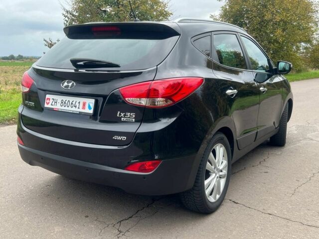 Черный Хендай их35, объемом двигателя 2 л и пробегом 233 тыс. км за 13500 $, фото 12 на Automoto.ua