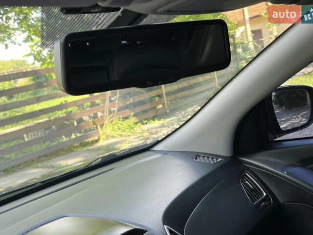 Чорний Хендай іх35, об'ємом двигуна 2 л та пробігом 196 тис. км за 12900 $, фото 24 на Automoto.ua