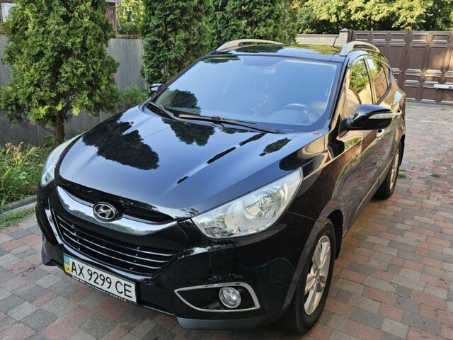 Хендай их35 2010 в Харькове на Automoto.ua Черный Хендай их35, объемом двигателя 2 л и пробегом 101 тыс. км за 12100 $, фото 2 на Automoto.ua