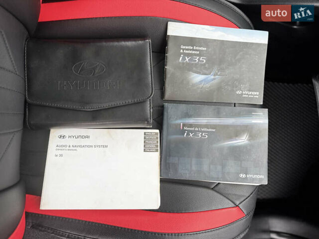 Черный Хендай их35, объемом двигателя 2 л и пробегом 178 тыс. км за 12350 $, фото 38 на Automoto.ua