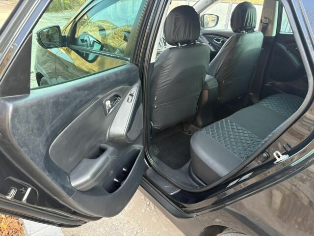 Хендай их35 2010 в Теребовле на Automoto.ua Черный Хендай их35, объемом двигателя 2 л и пробегом 261 тыс. км за 9700 $, фото 13 на Automoto.ua