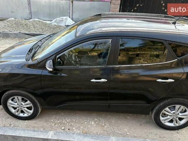 Хендай их35 2010 в Теребовле на Automoto.ua Черный Хендай их35, объемом двигателя 2 л и пробегом 261 тыс. км за 9700 $, фото 19 на Automoto.ua