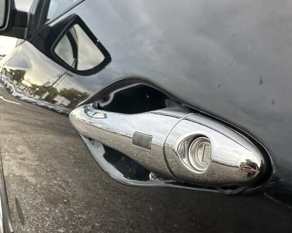 Черный Хендай их35, объемом двигателя 2 л и пробегом 157 тыс. км за 12700 $, фото 6 на Automoto.ua