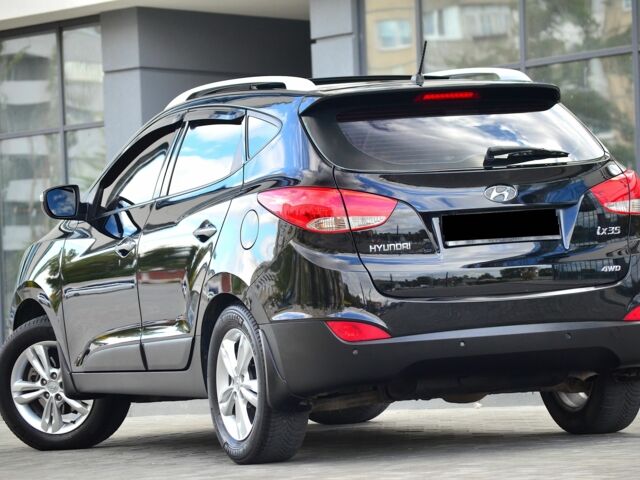Хендай их35 2011 в Днепре (Днепропетровске) на Automoto.ua Черный Хендай их35, объемом двигателя 2 л и пробегом 141 тыс. км за 13200 $, фото 2 на Automoto.ua