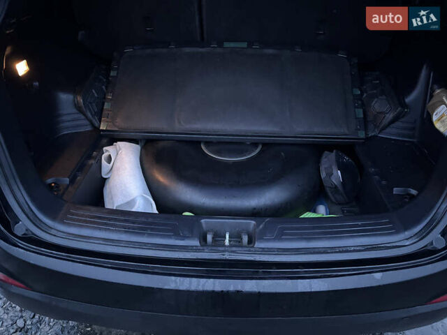 Чорний Хендай іх35, об'ємом двигуна 2 л та пробігом 252 тис. км за 11000 $, фото 11 на Automoto.ua