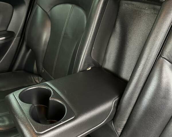 Черный Хендай их35, объемом двигателя 2 л и пробегом 157 тыс. км за 12700 $, фото 30 на Automoto.ua