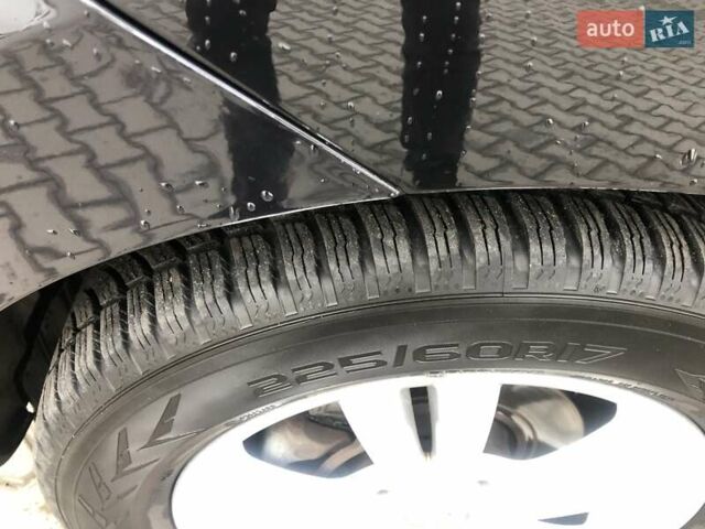 Черный Хендай их35, объемом двигателя 2 л и пробегом 184 тыс. км за 13500 $, фото 8 на Automoto.ua