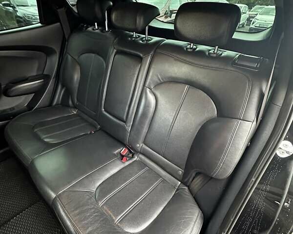 Черный Хендай их35, объемом двигателя 2 л и пробегом 157 тыс. км за 12700 $, фото 16 на Automoto.ua