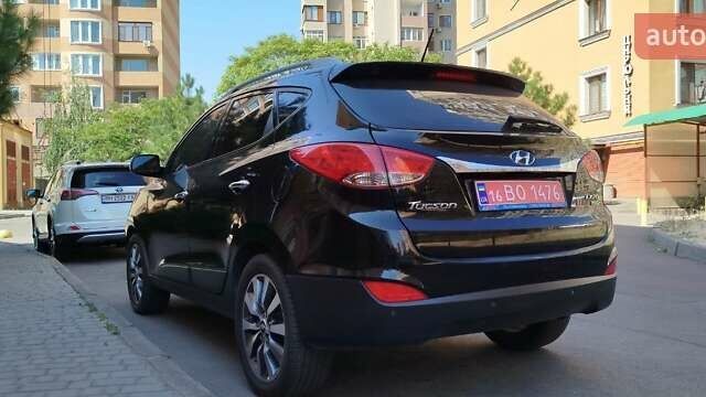 Черный Хендай их35, объемом двигателя 0 л и пробегом 161 тыс. км за 12700 $, фото 7 на Automoto.ua