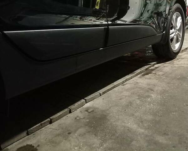 Чорний Хендай іх35, об'ємом двигуна 2 л та пробігом 157 тис. км за 12000 $, фото 18 на Automoto.ua