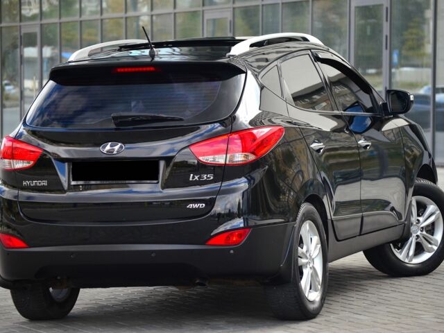 Хендай их35 2011 в Днепре (Днепропетровске) на Automoto.ua Черный Хендай их35, объемом двигателя 2 л и пробегом 141 тыс. км за 13200 $, фото 3 на Automoto.ua