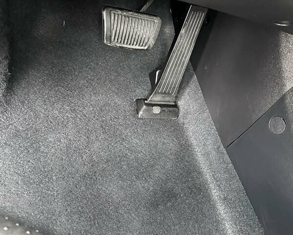 Черный Хендай их35, объемом двигателя 2 л и пробегом 197 тыс. км за 13650 $, фото 42 на Automoto.ua