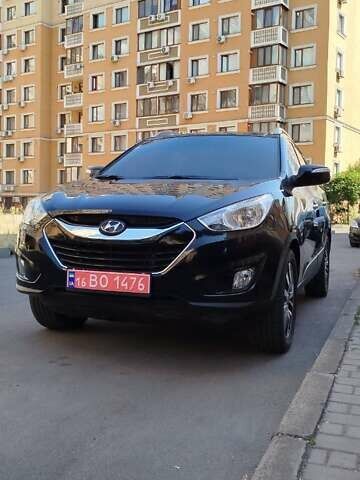 Черный Хендай их35, объемом двигателя 0 л и пробегом 161 тыс. км за 12700 $, фото 5 на Automoto.ua