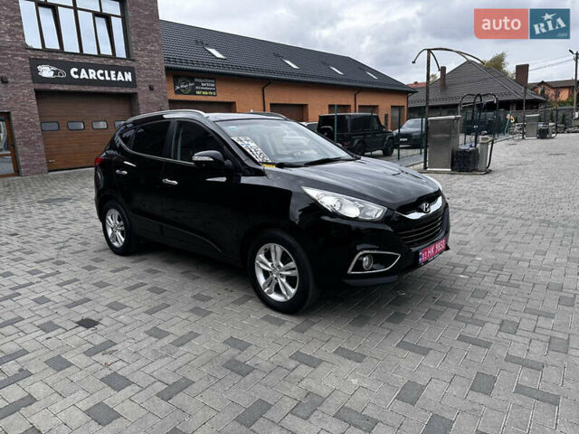 Черный Хендай их35, объемом двигателя 2 л и пробегом 197 тыс. км за 13650 $, фото 29 на Automoto.ua