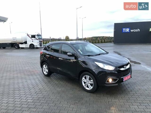 Хендай их35 2011 в Луцке на Automoto.ua Черный Хендай их35, объемом двигателя 2 л и пробегом 248 тыс. км за 13500 $, фото 1 на Automoto.ua