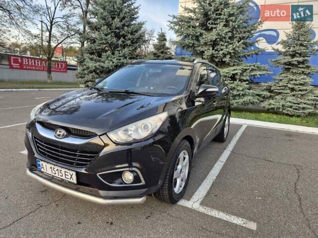 Черный Хендай их35, объемом двигателя 2 л и пробегом 221 тыс. км за 12000 $, фото 5 на Automoto.ua