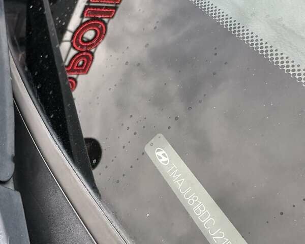 Черный Хендай их35, объемом двигателя 2 л и пробегом 157 тыс. км за 12700 $, фото 44 на Automoto.ua