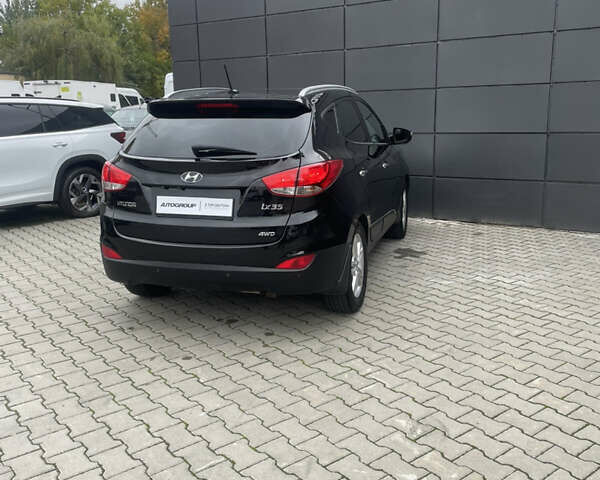 Черный Хендай их35, объемом двигателя 2 л и пробегом 179 тыс. км за 12000 $, фото 25 на Automoto.ua