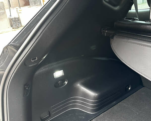 Черный Хендай их35, объемом двигателя 2 л и пробегом 197 тыс. км за 13650 $, фото 73 на Automoto.ua