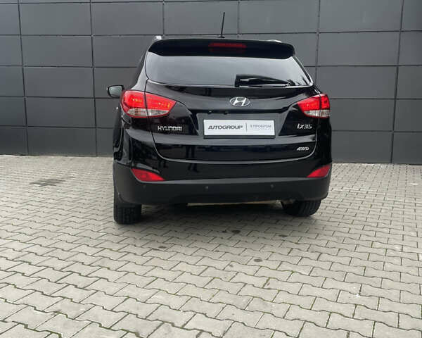 Черный Хендай их35, объемом двигателя 2 л и пробегом 179 тыс. км за 12000 $, фото 23 на Automoto.ua