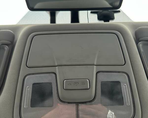 Черный Хендай их35, объемом двигателя 2 л и пробегом 157 тыс. км за 12700 $, фото 27 на Automoto.ua