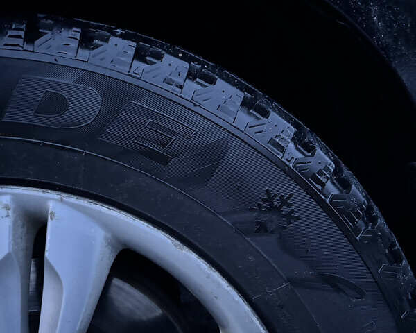 Чорний Хендай іх35, об'ємом двигуна 2 л та пробігом 252 тис. км за 11000 $, фото 12 на Automoto.ua