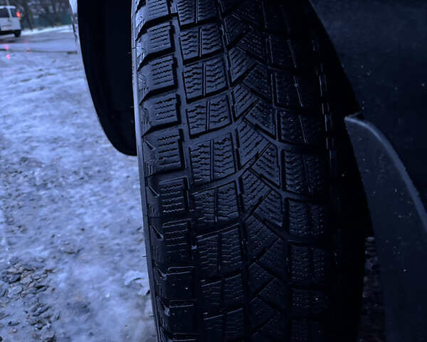 Чорний Хендай іх35, об'ємом двигуна 2 л та пробігом 252 тис. км за 11000 $, фото 13 на Automoto.ua