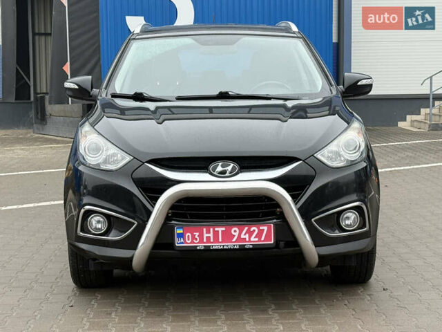 Черный Хендай их35, объемом двигателя 2 л и пробегом 230 тыс. км за 11850 $, фото 1 на Automoto.ua