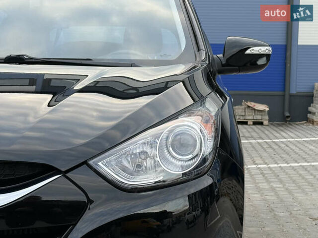 Черный Хендай их35, объемом двигателя 0 л и пробегом 201 тыс. км за 11850 $, фото 17 на Automoto.ua