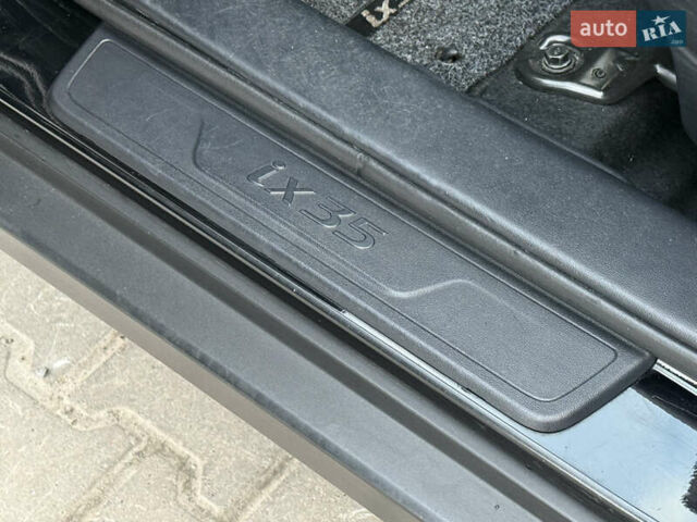 Черный Хендай их35, объемом двигателя 0 л и пробегом 201 тыс. км за 11850 $, фото 32 на Automoto.ua