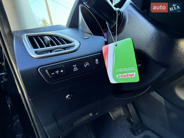 Чорний Хендай іх35, об'ємом двигуна 2 л та пробігом 153 тис. км за 13999 $, фото 45 на Automoto.ua