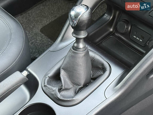 Черный Хендай их35, объемом двигателя 0 л и пробегом 201 тыс. км за 11850 $, фото 49 на Automoto.ua