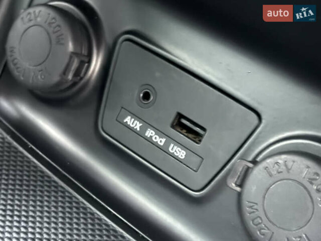 Черный Хендай их35, объемом двигателя 0 л и пробегом 201 тыс. км за 11850 $, фото 50 на Automoto.ua