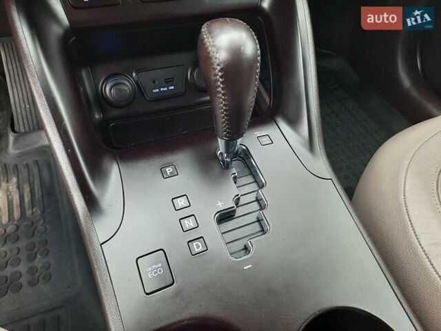 Чорний Хендай іх35, об'ємом двигуна 2 л та пробігом 211 тис. км за 12700 $, фото 46 на Automoto.ua