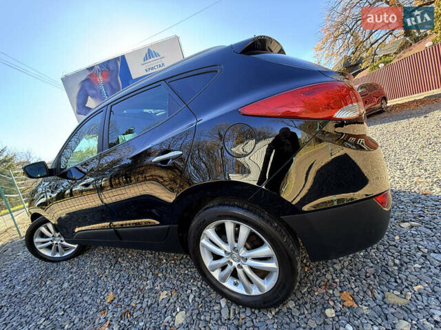 Чорний Хендай іх35, об'ємом двигуна 2 л та пробігом 153 тис. км за 13999 $, фото 89 на Automoto.ua