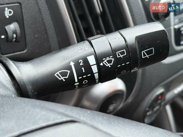 Черный Хендай их35, объемом двигателя 2 л и пробегом 230 тыс. км за 11850 $, фото 53 на Automoto.ua