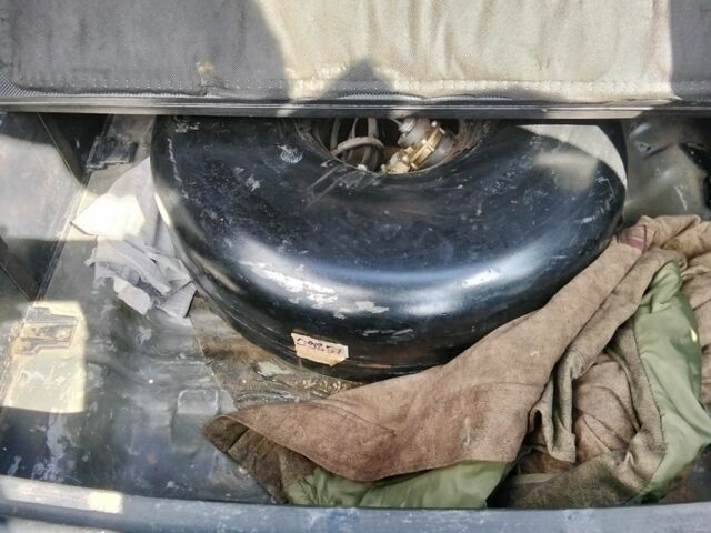 Чорний Хендай іх35, об'ємом двигуна 2 л та пробігом 180 тис. км за 12999 $, фото 11 на Automoto.ua