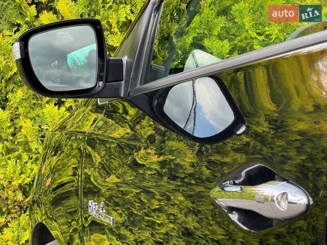 Черный Хендай их35, объемом двигателя 1.69 л и пробегом 238 тыс. км за 11999 $, фото 30 на Automoto.ua