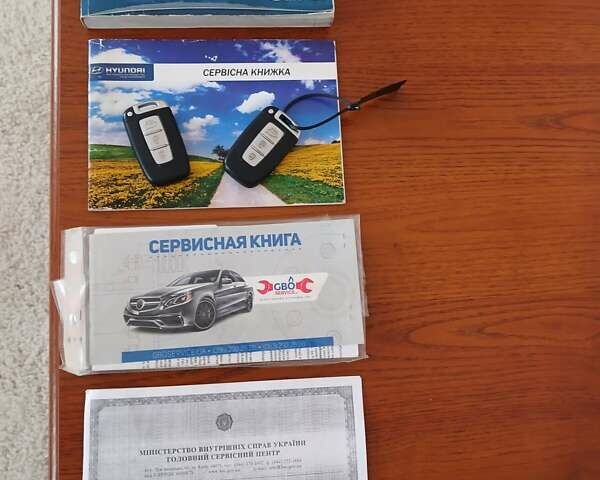 Чорний Хендай іх35, об'ємом двигуна 2 л та пробігом 189 тис. км за 12200 $, фото 19 на Automoto.ua