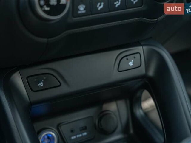 Черный Хендай их35, объемом двигателя 2 л и пробегом 147 тыс. км за 15200 $, фото 32 на Automoto.ua