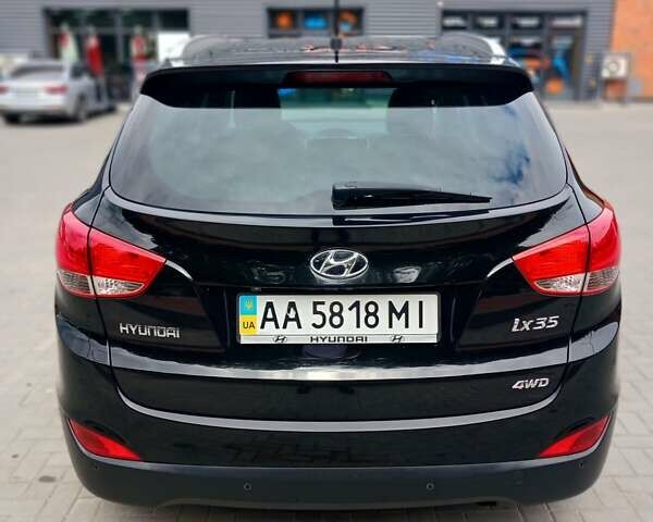 Чорний Хендай іх35, об'ємом двигуна 2 л та пробігом 189 тис. км за 12200 $, фото 2 на Automoto.ua