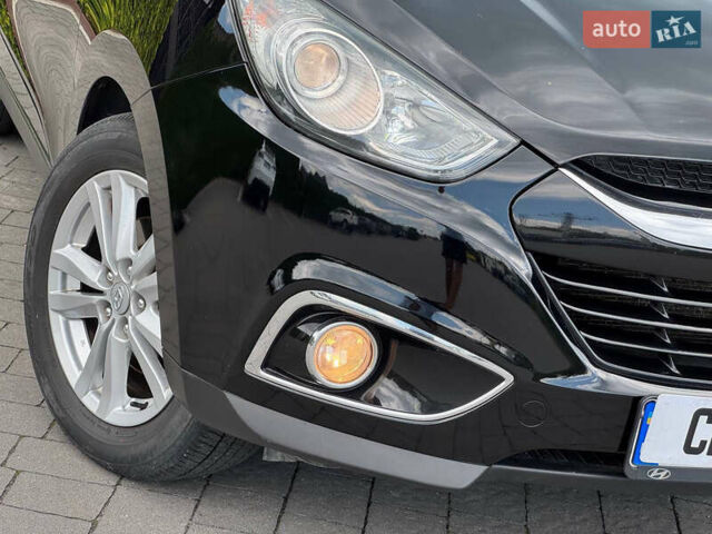 Черный Хендай их35, объемом двигателя 1.69 л и пробегом 238 тыс. км за 11999 $, фото 10 на Automoto.ua