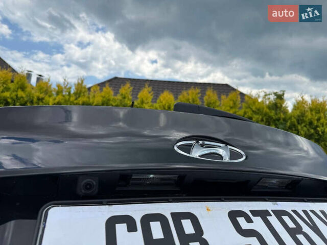 Черный Хендай их35, объемом двигателя 1.69 л и пробегом 238 тыс. км за 11999 $, фото 45 на Automoto.ua