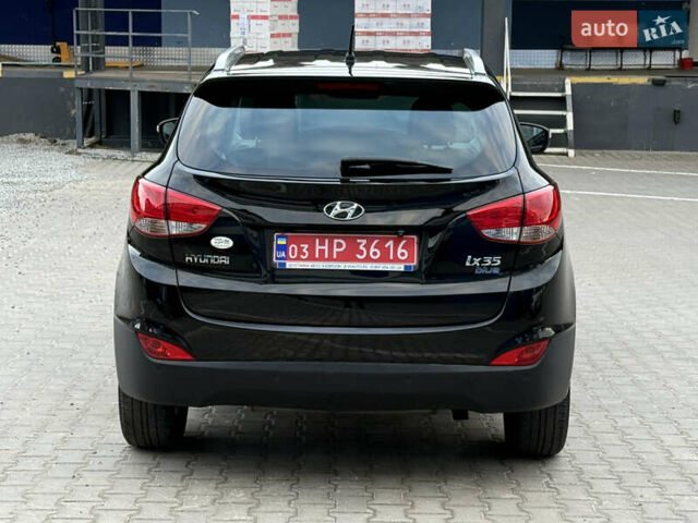 Черный Хендай их35, объемом двигателя 0 л и пробегом 201 тыс. км за 11850 $, фото 10 на Automoto.ua
