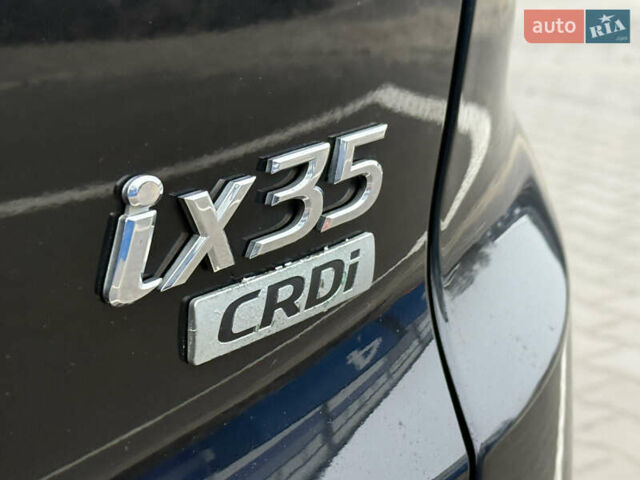 Черный Хендай их35, объемом двигателя 2 л и пробегом 230 тыс. км за 11850 $, фото 22 на Automoto.ua