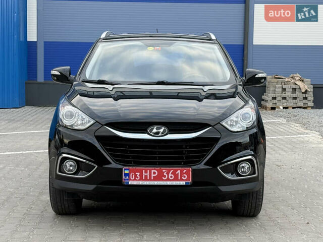 Черный Хендай их35, объемом двигателя 0 л и пробегом 201 тыс. км за 11850 $, фото 1 на Automoto.ua