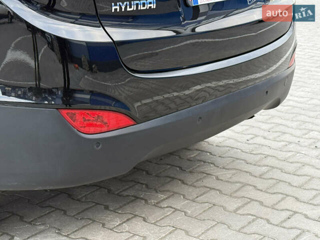 Черный Хендай их35, объемом двигателя 0 л и пробегом 201 тыс. км за 11850 $, фото 24 на Automoto.ua