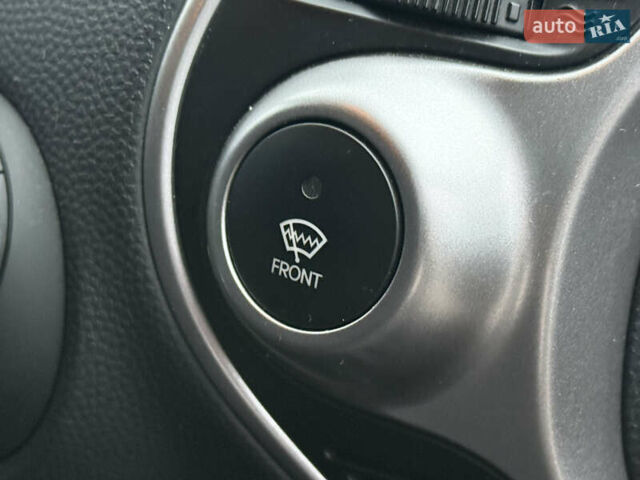 Черный Хендай их35, объемом двигателя 2 л и пробегом 230 тыс. км за 11850 $, фото 43 на Automoto.ua