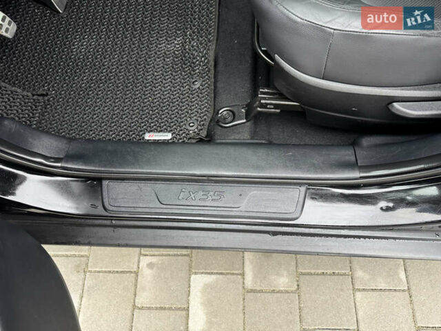 Черный Хендай их35, объемом двигателя 2 л и пробегом 177 тыс. км за 11999 $, фото 36 на Automoto.ua