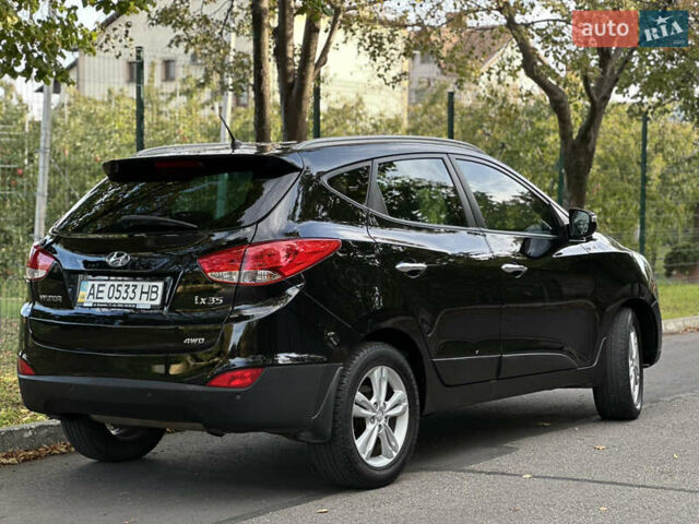 Черный Хендай их35, объемом двигателя 2 л и пробегом 87 тыс. км за 12900 $, фото 12 на Automoto.ua